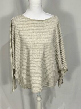 MOD ON TREND Cream Ribbed Top